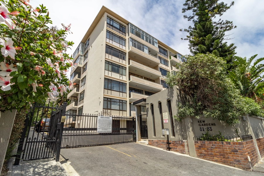 To Let 0 Bedroom Property for Rent in Sea Point Western Cape